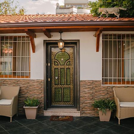 Peaceful Villa In New Bazaar ティラナ エクステリア 写真